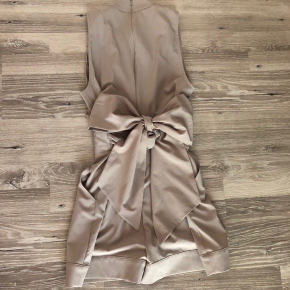 Guess By Marciano Romper - Picture 3 of 5